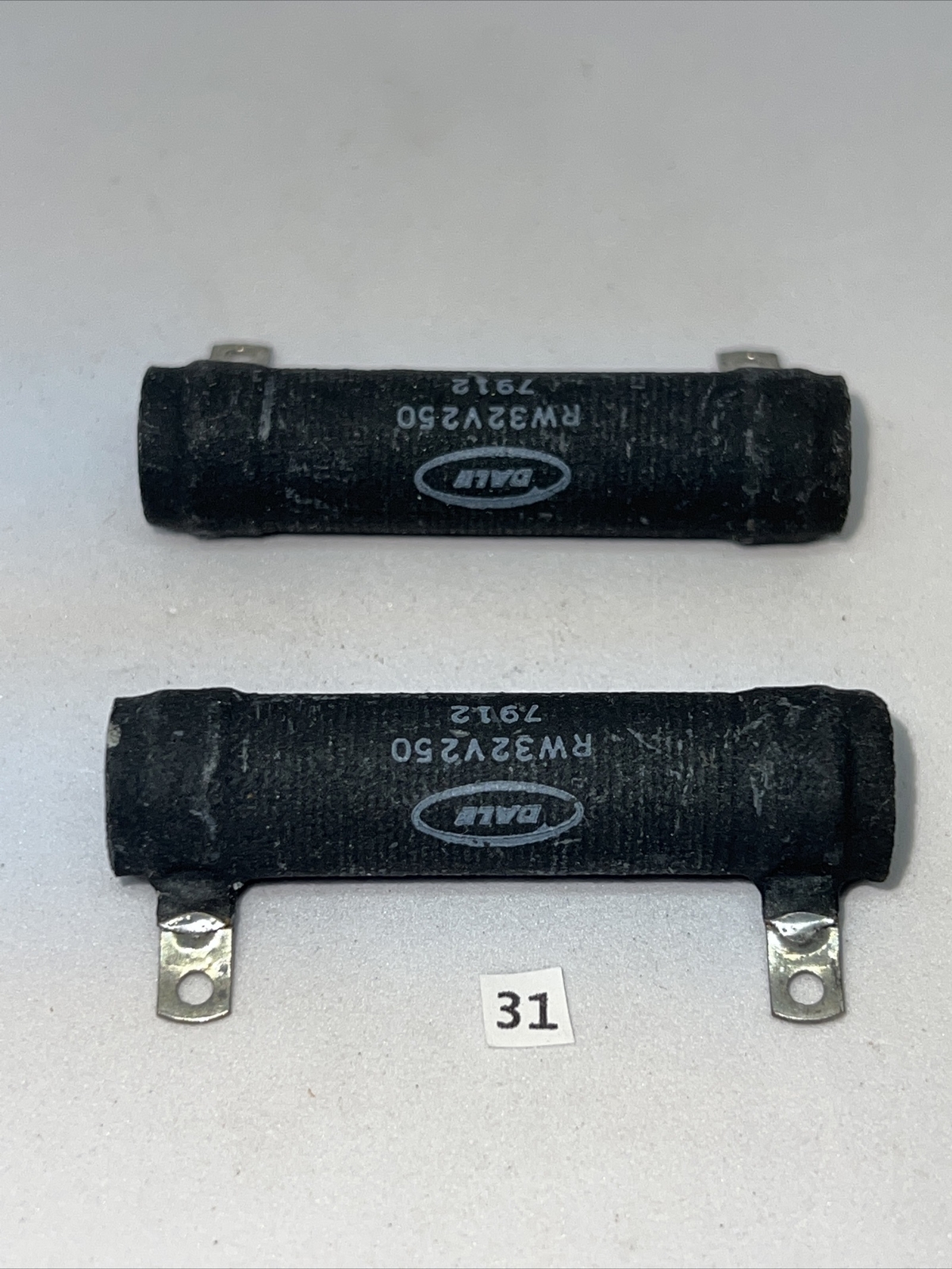 Dale Power Resistor 25 Ohm, 20 Watt RW32V250 New Lot of (2)