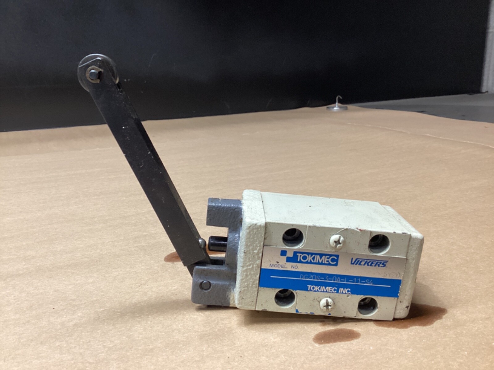 TOKIMEC Valve DG02S-3-0A-I-11-S4 #141G86PR7