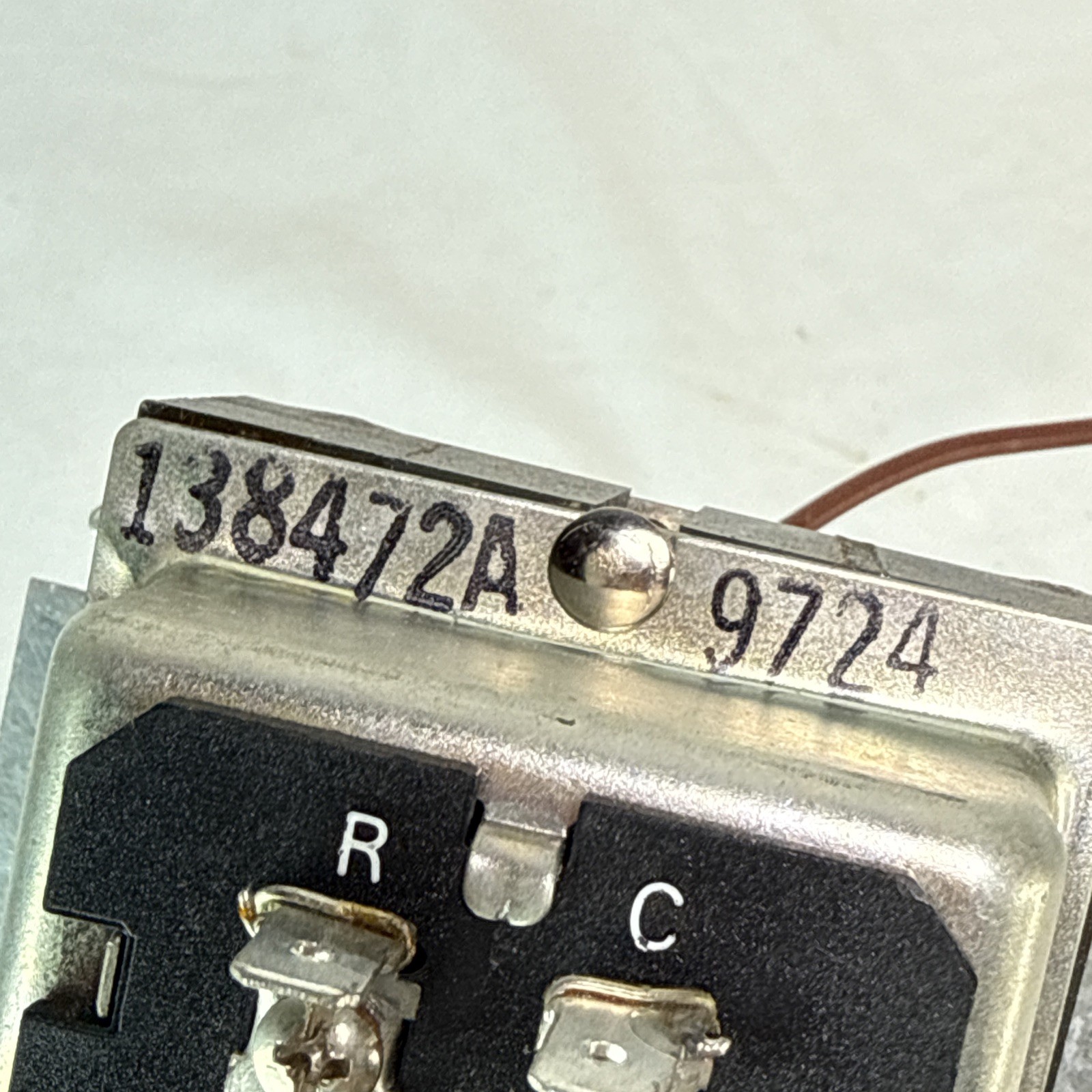 Honeywell TradeLine Fan Center R8239 A 1052 Preowned Good Condition