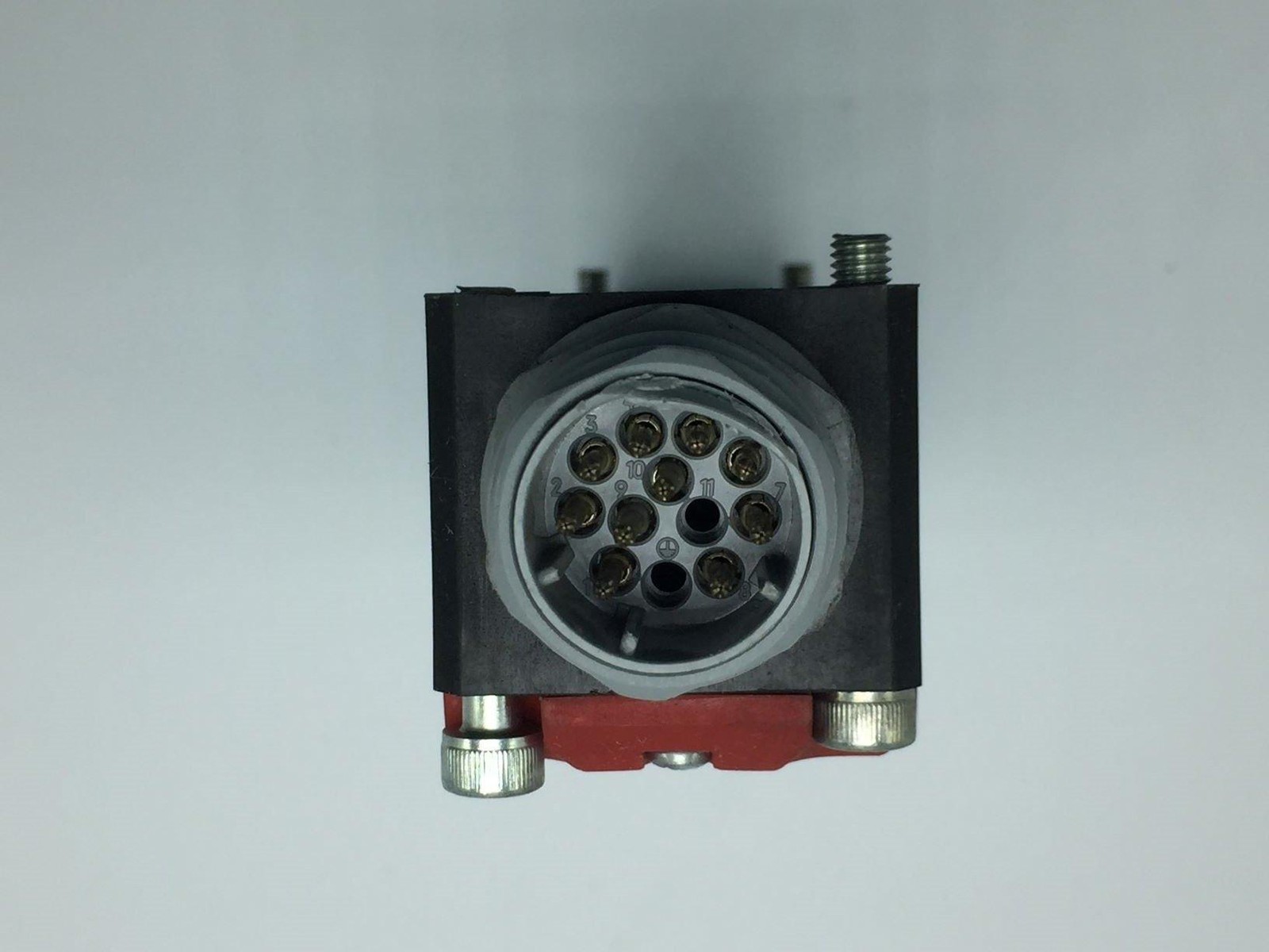Euchner TP3-4121A024SR11 Safety Switch 24VAC/DC 07338