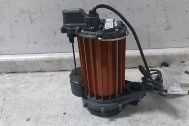 Liberty Pumps 457 1/2 HP 3450 RPM 115VAC Vertical Float Sump Pump