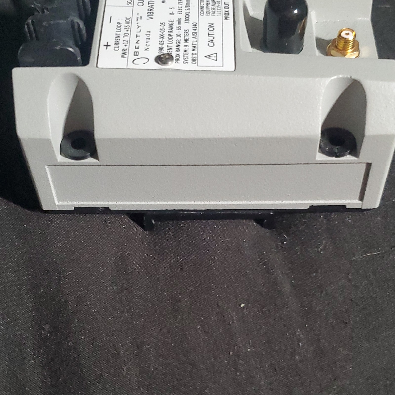 Bently Nevada 2-Wire DC Analog Vibration Transmitter 990-05-XX-03-05