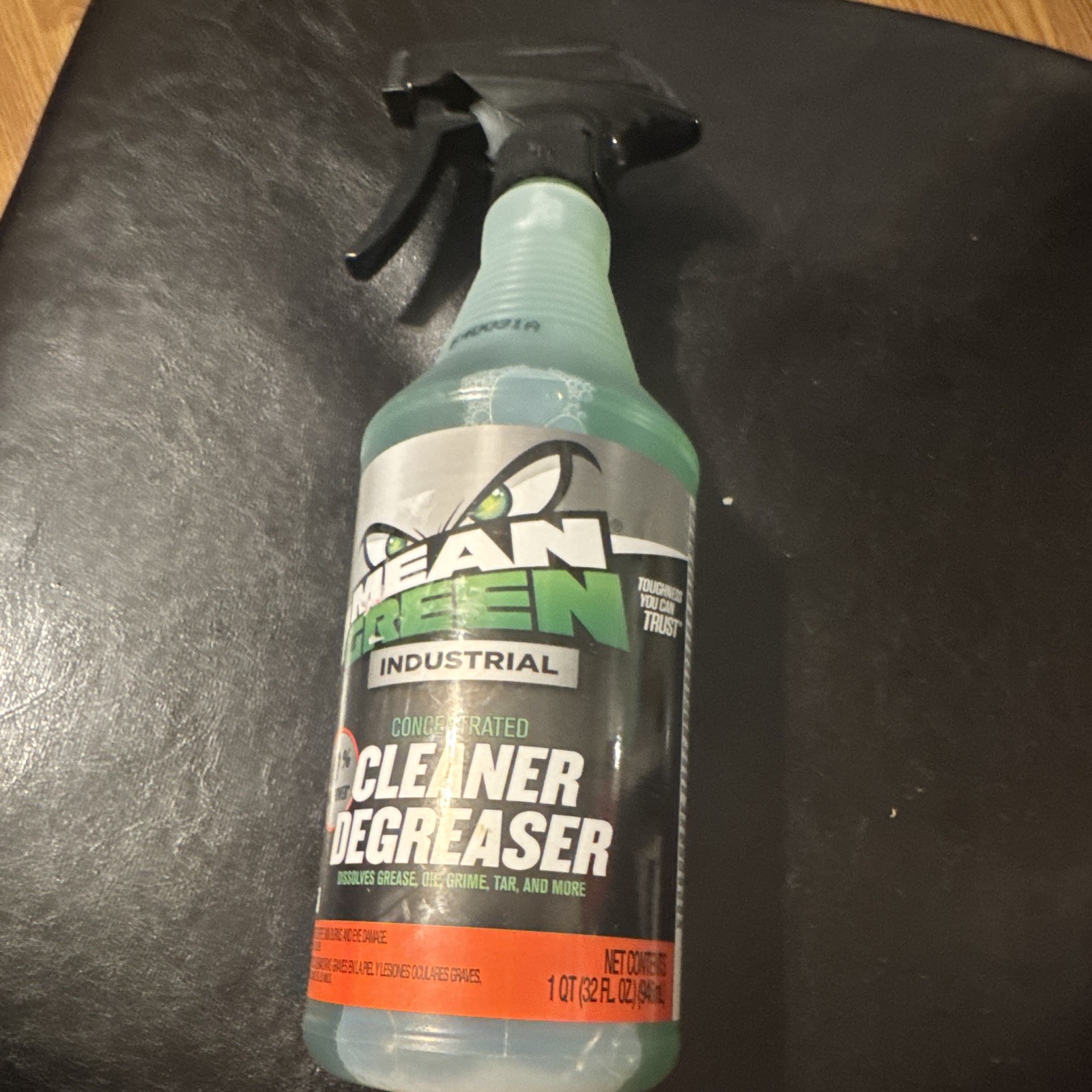 Mean Green Industrial Concentrated Cleaner & Degreaser 32 fl oz Trigger Spray