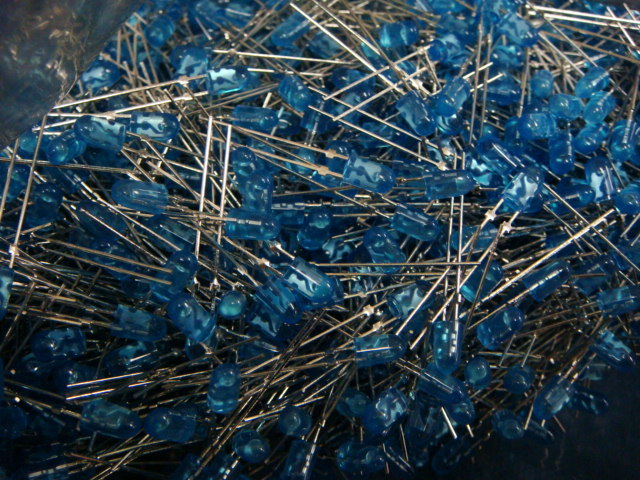 250 BLUE LED’s in 3.6mm pkg – Agilent LB99 – NEW and UNUSED