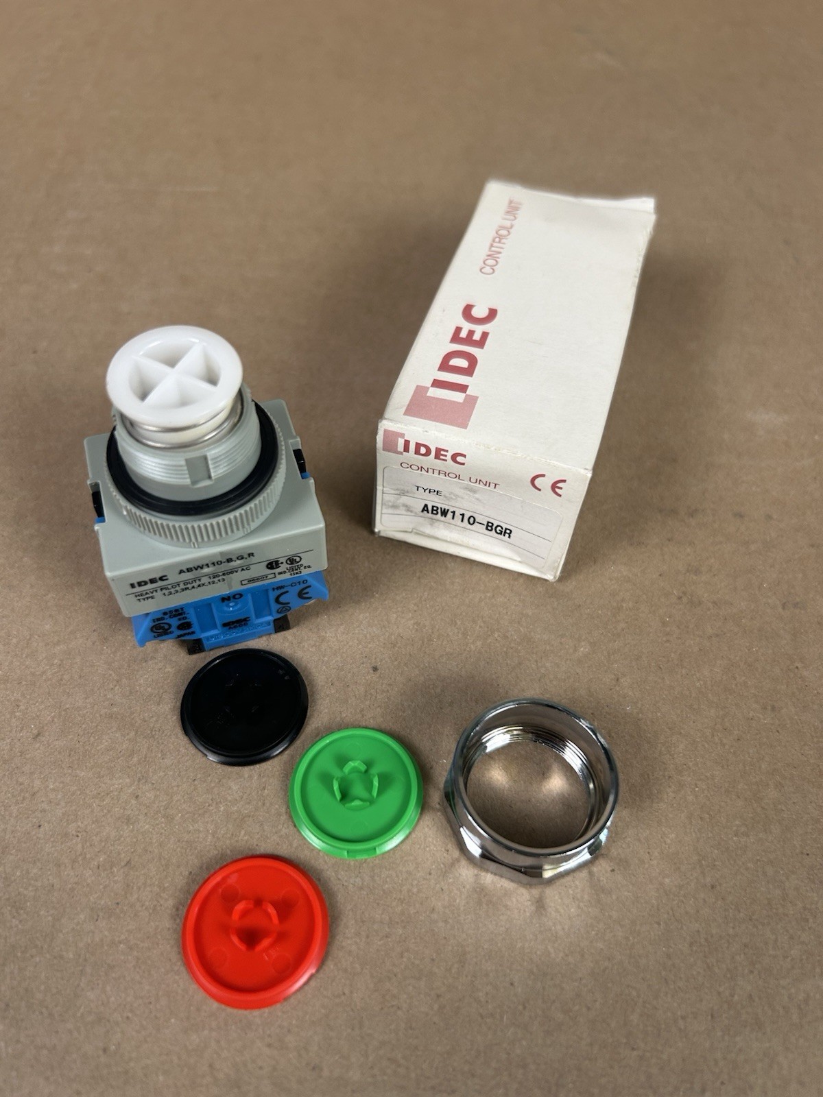 IDEC Control Unit, PUSHBUTTON 22MM FLUSH 1NO (ABW110-BGR) B78