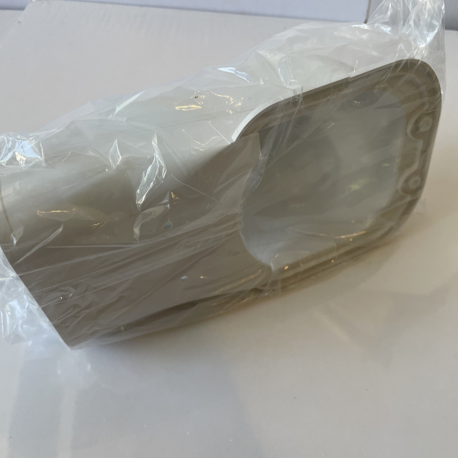 Slimduct 86116 SW-100-W Wall Inlet 100mm 3-3/4″ White 4″ – Line set