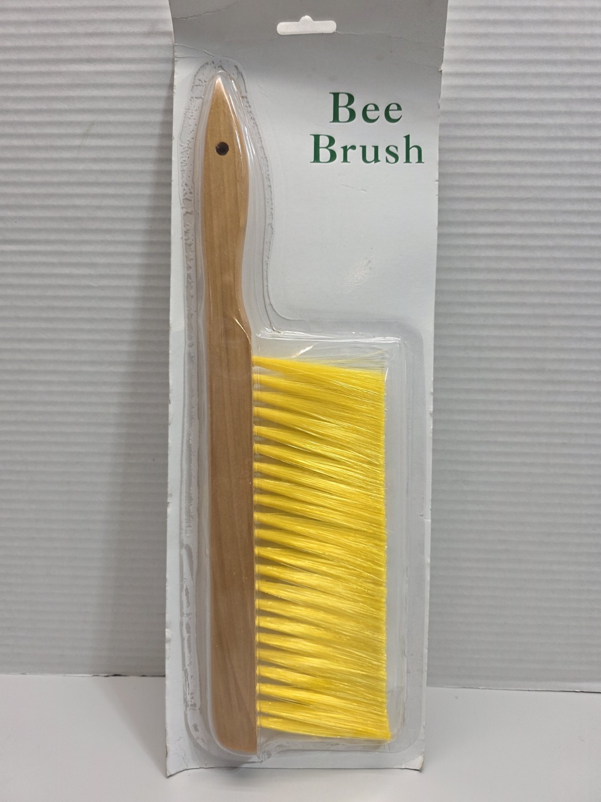 Bee Hive Brush with Wooden Handle 14- Inch Beehive Beekeeping Tool Never Used