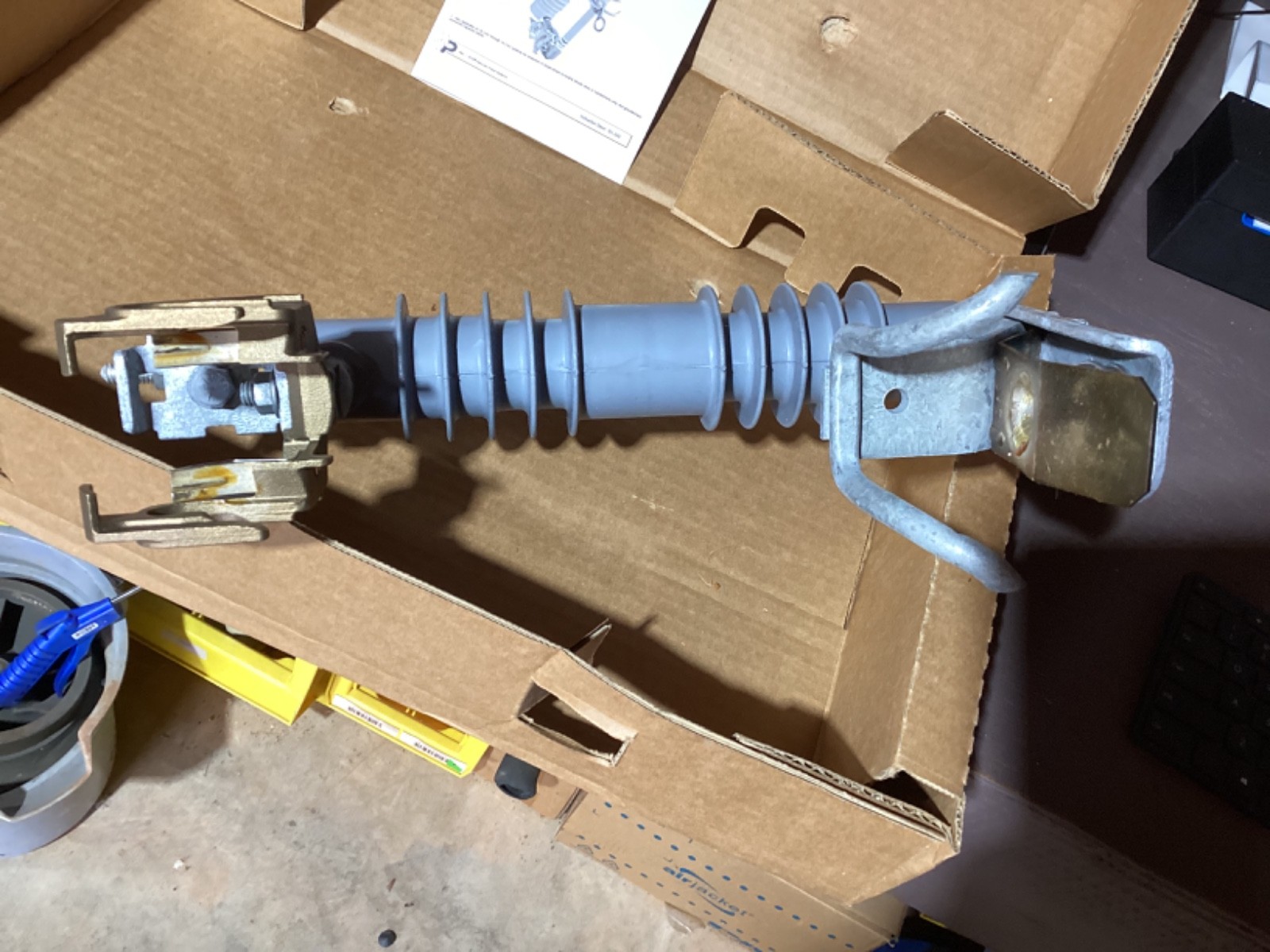 S&C Fuse Cutout Type XS Overhead Pole Top Style 110Amp 14.4KV