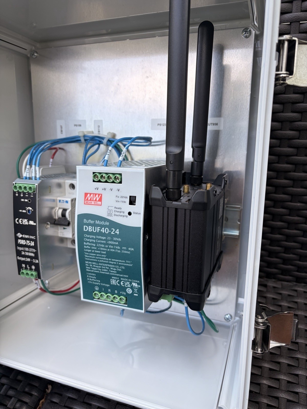 Allied Moulded AMP1426LF IP66 NEMA 4X Wireless Industrial Enclosure 14×26