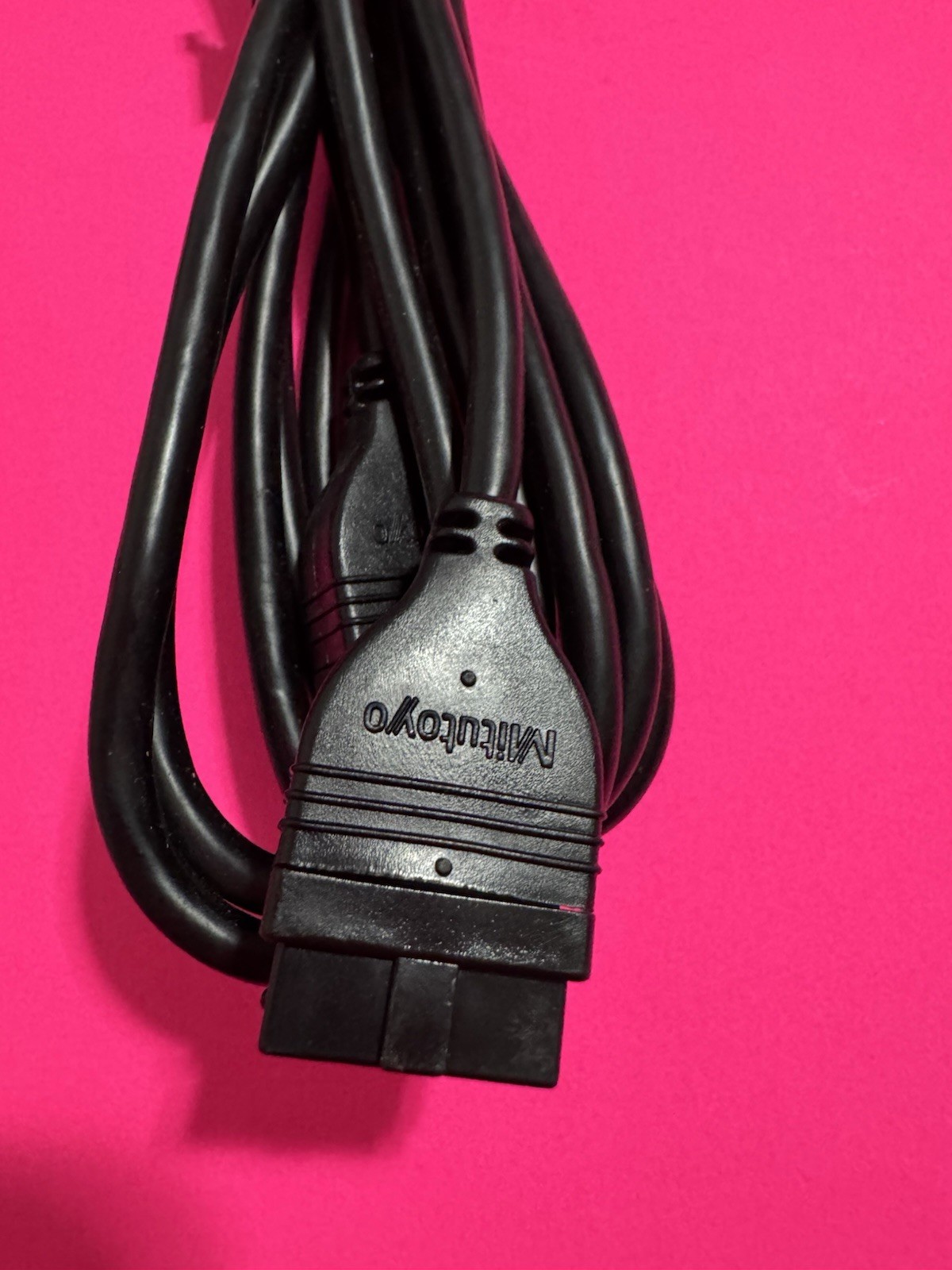 Mitutoyo ABSOLUTE ID-F150E with Adapter And Cable