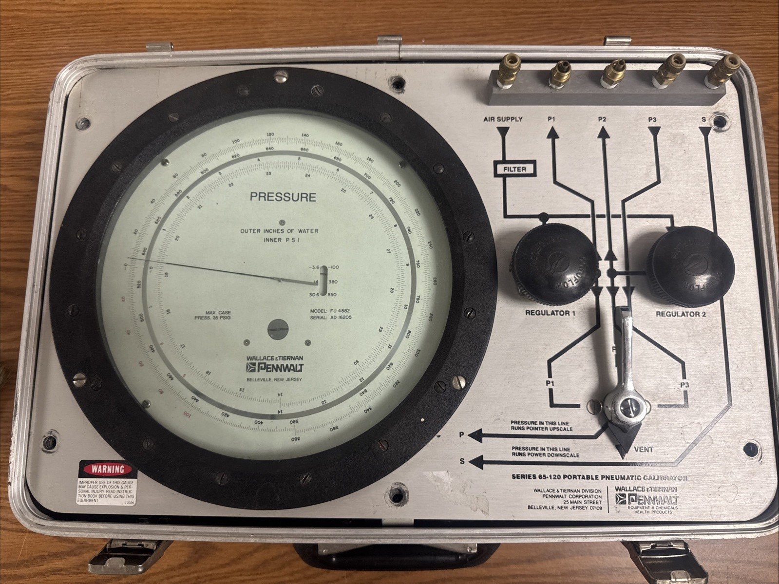 Wallace & Tiernan Pennwalt Portable Pneumatic Calibrator, FU4882, (item #262)