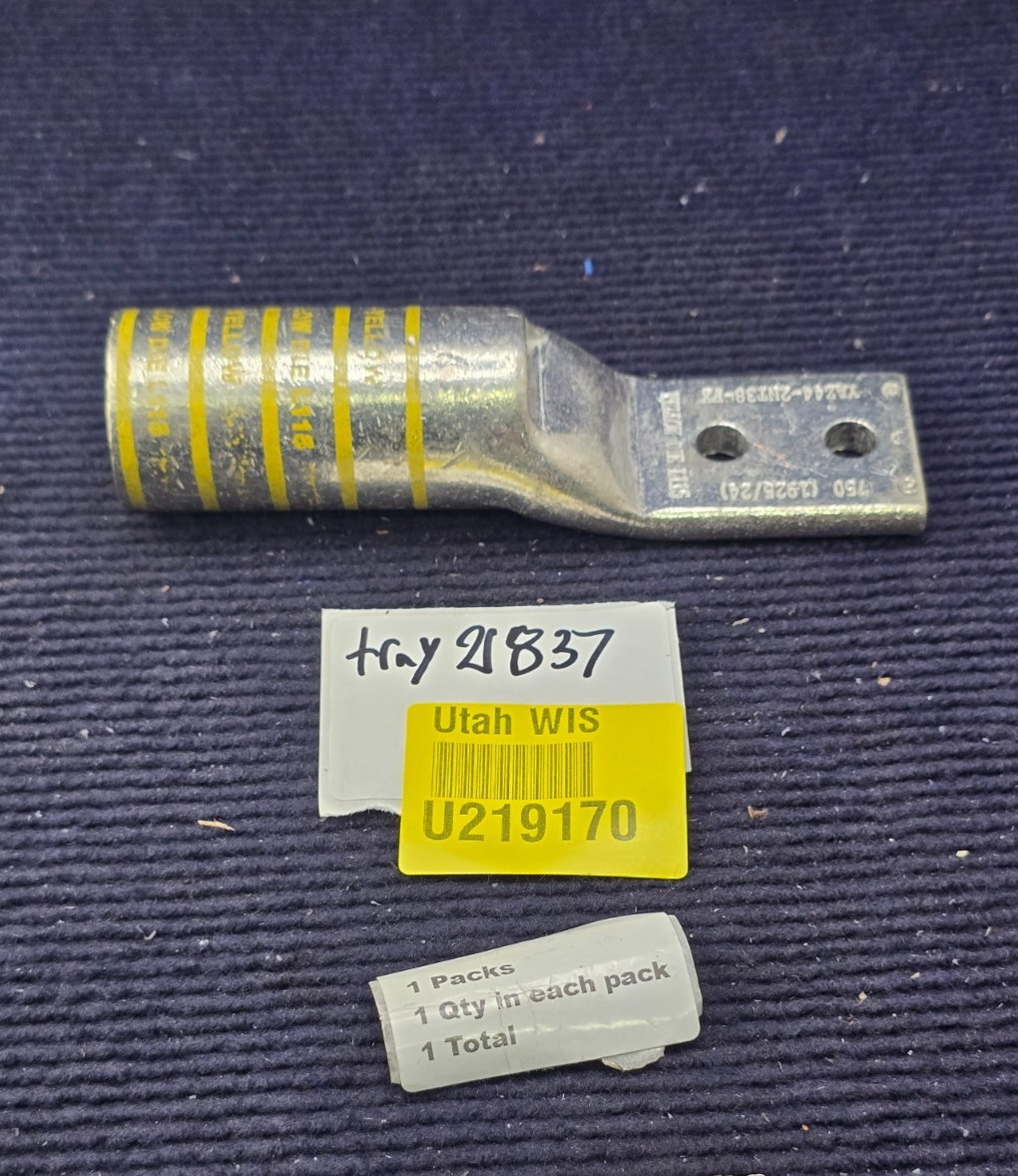 Burndy YAZ44-2NT38-FX 2-Hole Copper Compression Lug Yellow 750 kcmil, 3/8″ Stud
