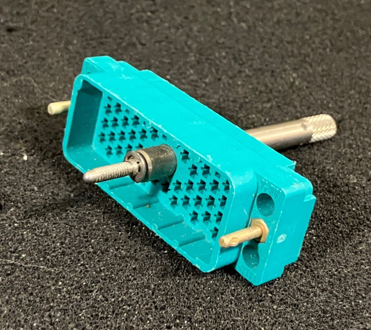 ELCO /Edac 56-pin MALE connector body with knurled actuator pin –