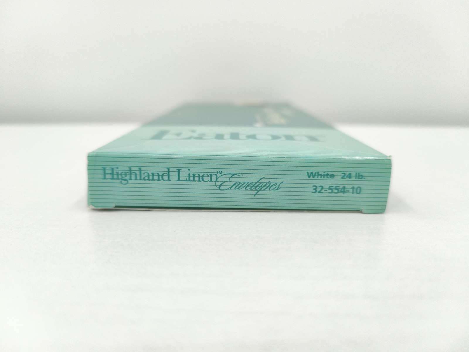 Eaton Highland Linen Envelopes No. 10 White 25 Per Box 25% Cotton Fibre