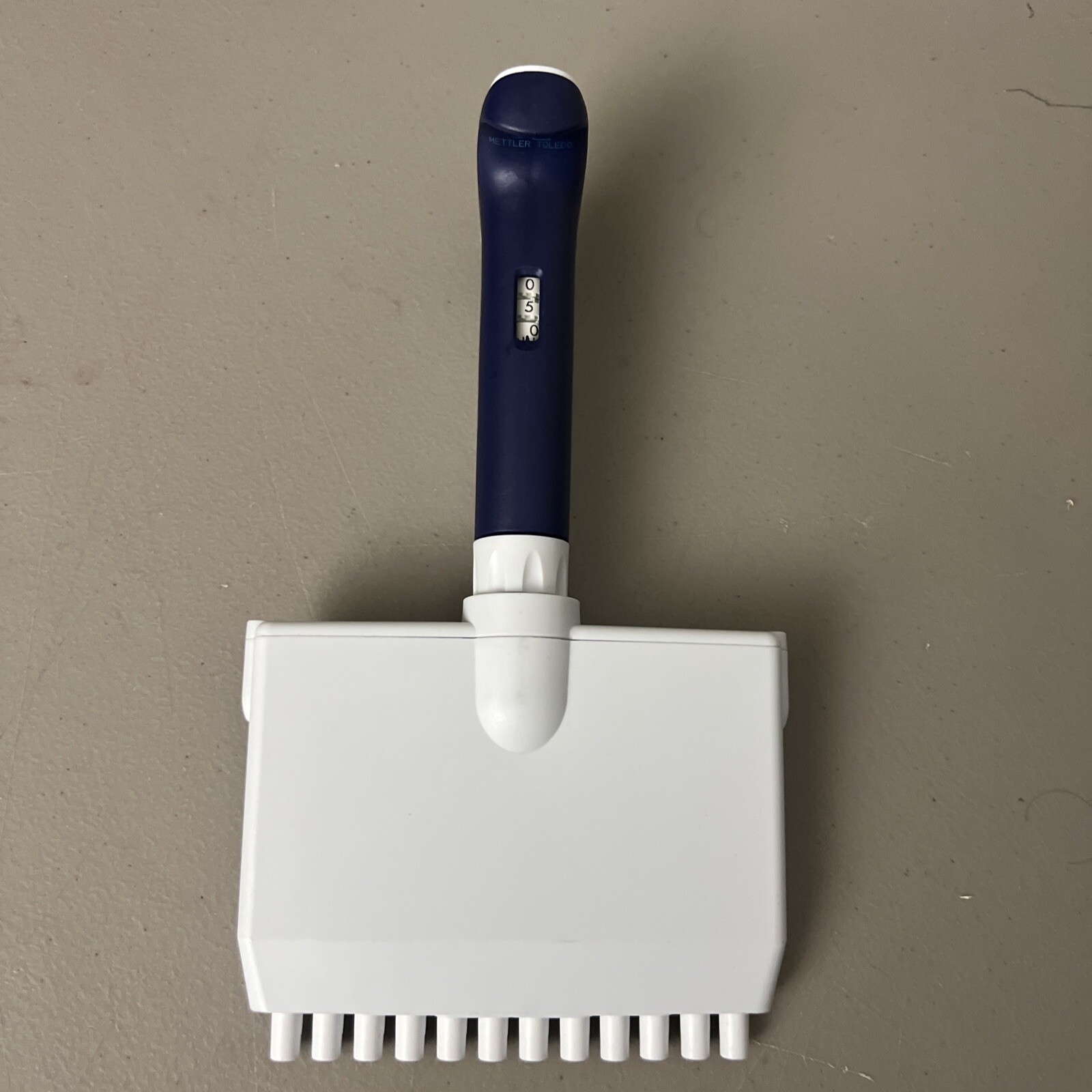 NICE Rainin Pipet-Lite XLS 12 Channel Multichannel L300 XLS LTS Pipette Pipetman