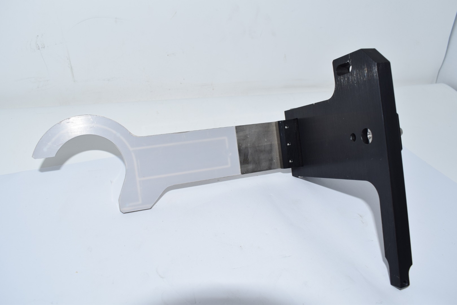 NEW Ultratech Stepper Wafer Transport Assembly 9» Arm, Reticle