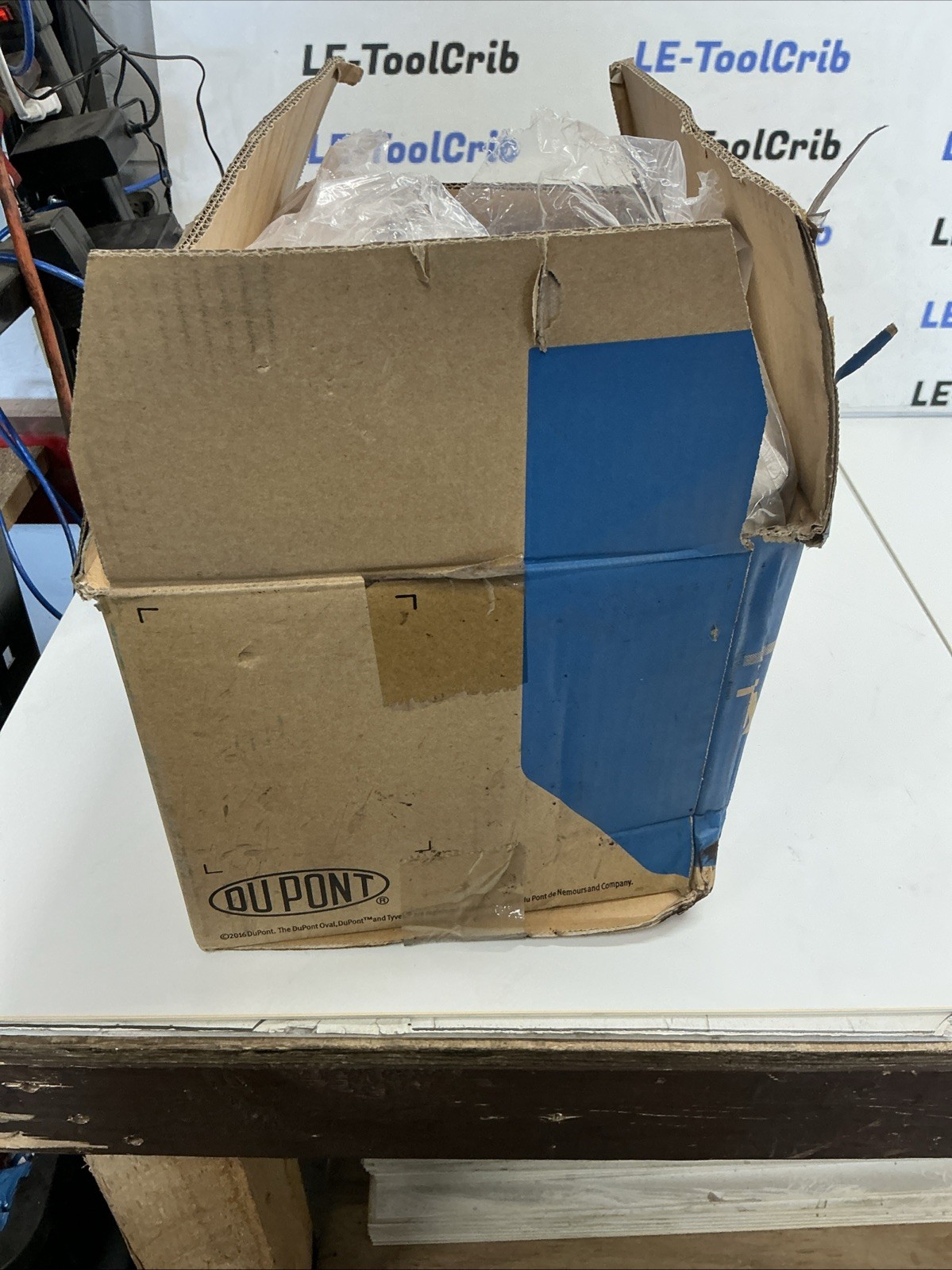 DUPONT Disposable Coveralls Size XL (23) TY127SWHXL002500 AB-235S