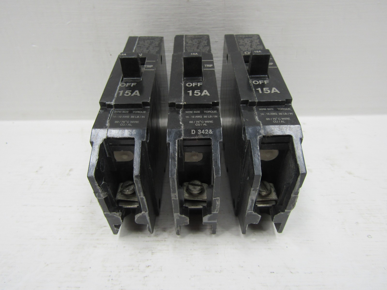 Lot of 3 GE TEY115 15 Amp 277V 1-Pole Type TEY Circuit Breaker 120V 15A 1P
