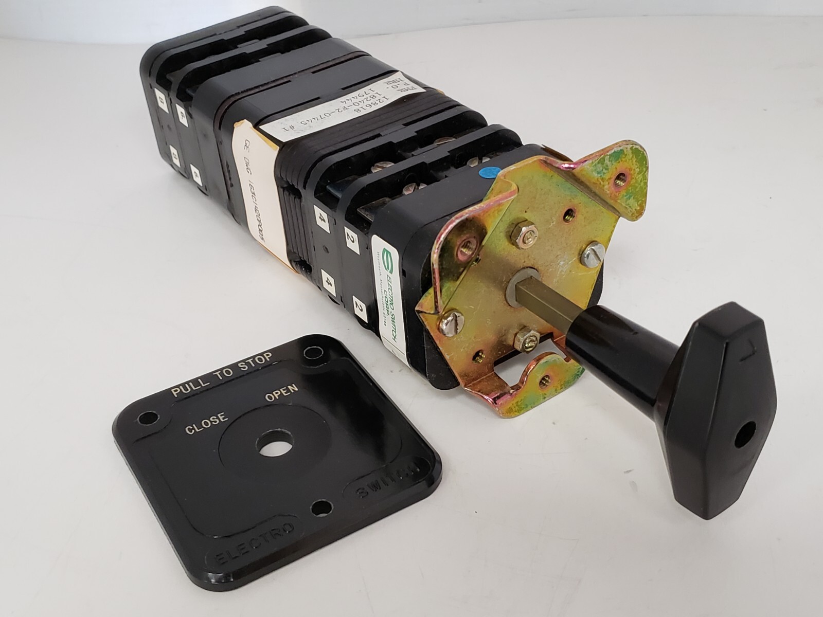ELECTROSWITCH 40KB 1202LC ROTARY CAM SWITCH 32A 600VAC NIB