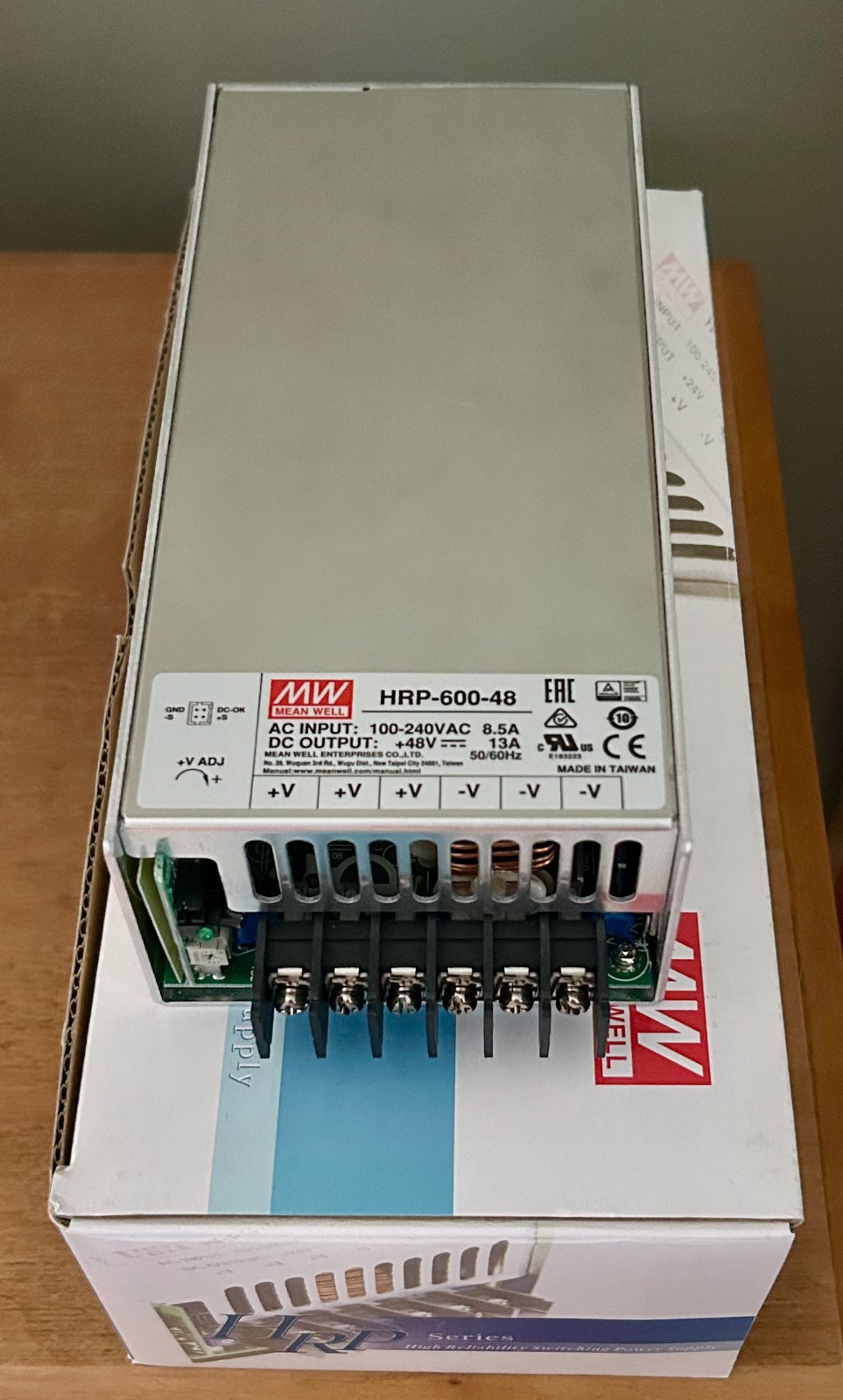 Mean Well HRP-600-48 48V 13A 600W DC Power Supply