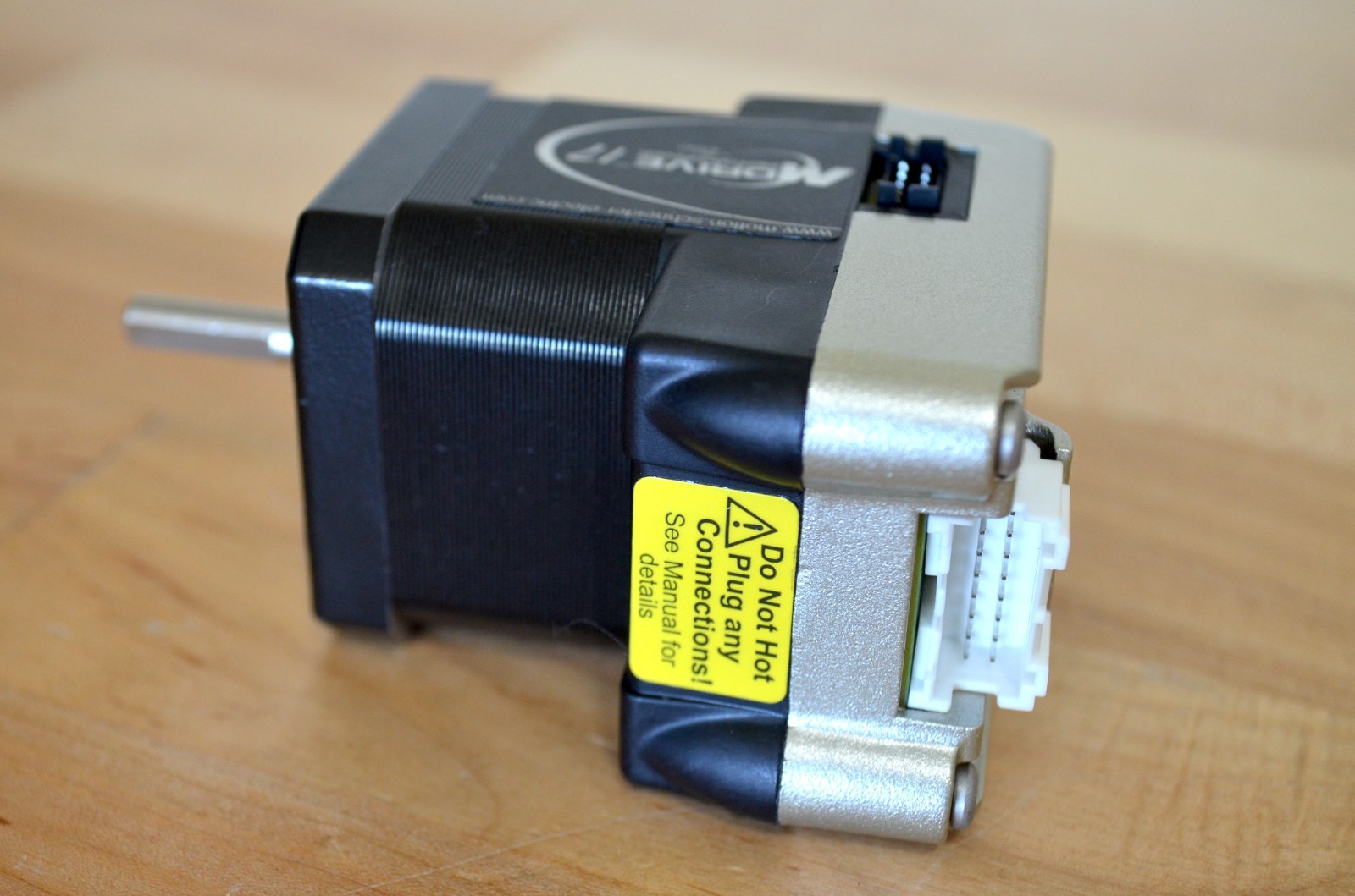New Schneider Electric IMS MDI3CRL17B4-EQ MDrive17 Nema17 Stepper Motor, Encoder