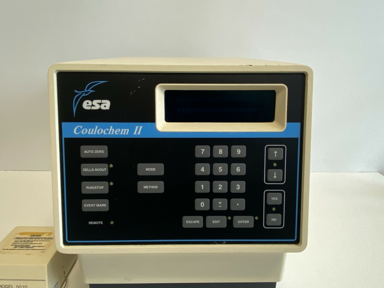 ESA COULOCHEM II 5200A Electrochemical Detectorw/ 5010 Analytical Cell