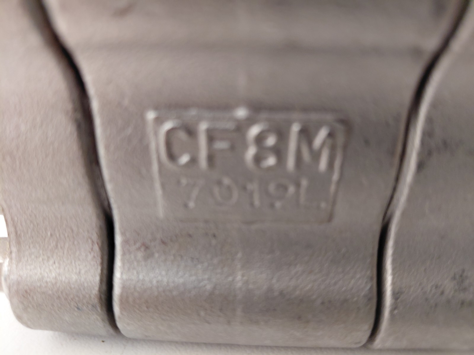 Jamesbury 4BBTG3600XT2 3/4 Inch Ball Valve CF8M, CL800, 7019L Top Grounded