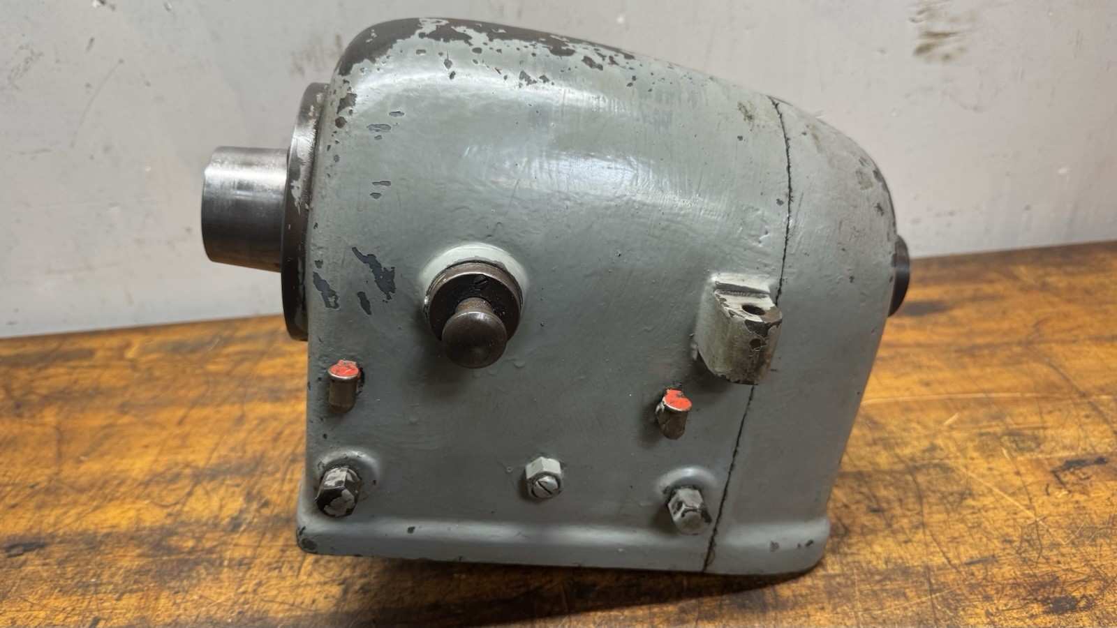 Hardinge Elgin 9″ Lathe Headstock 5C Taper Lock Nose