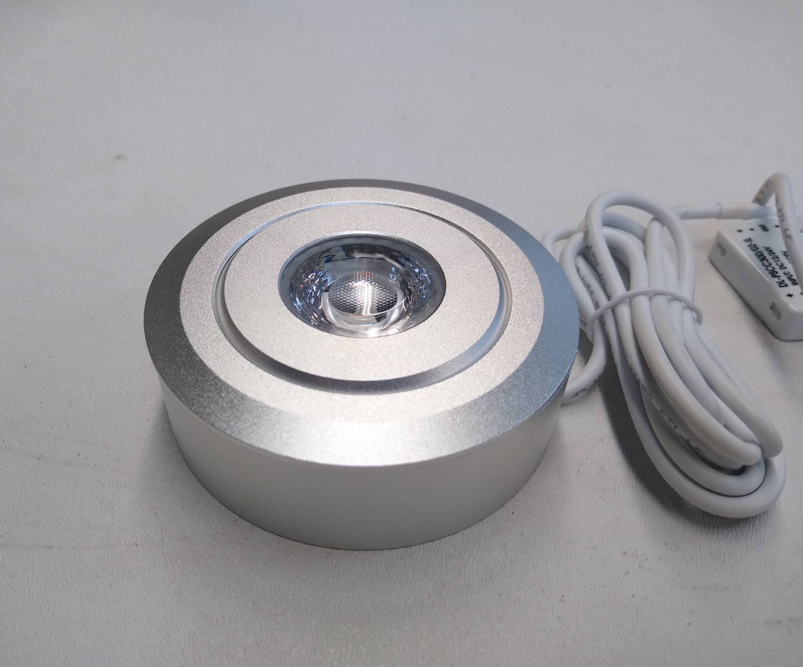3ea. Jesco LED 3 in. Puck Lights 3000k SURFACE MOUNT & Jesco DL-PS-20/24 Driver