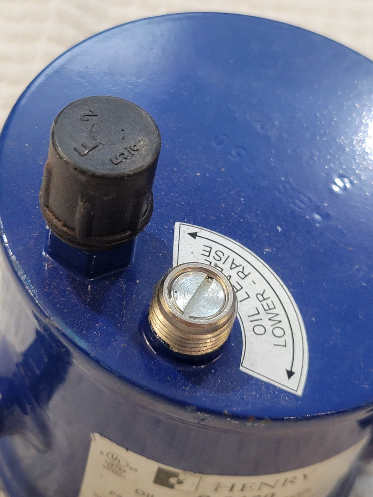 HENRY TECHNOLOGIES S-9130 450PSI 3/8″ NSNP Oil Level Regulator Free Shipping