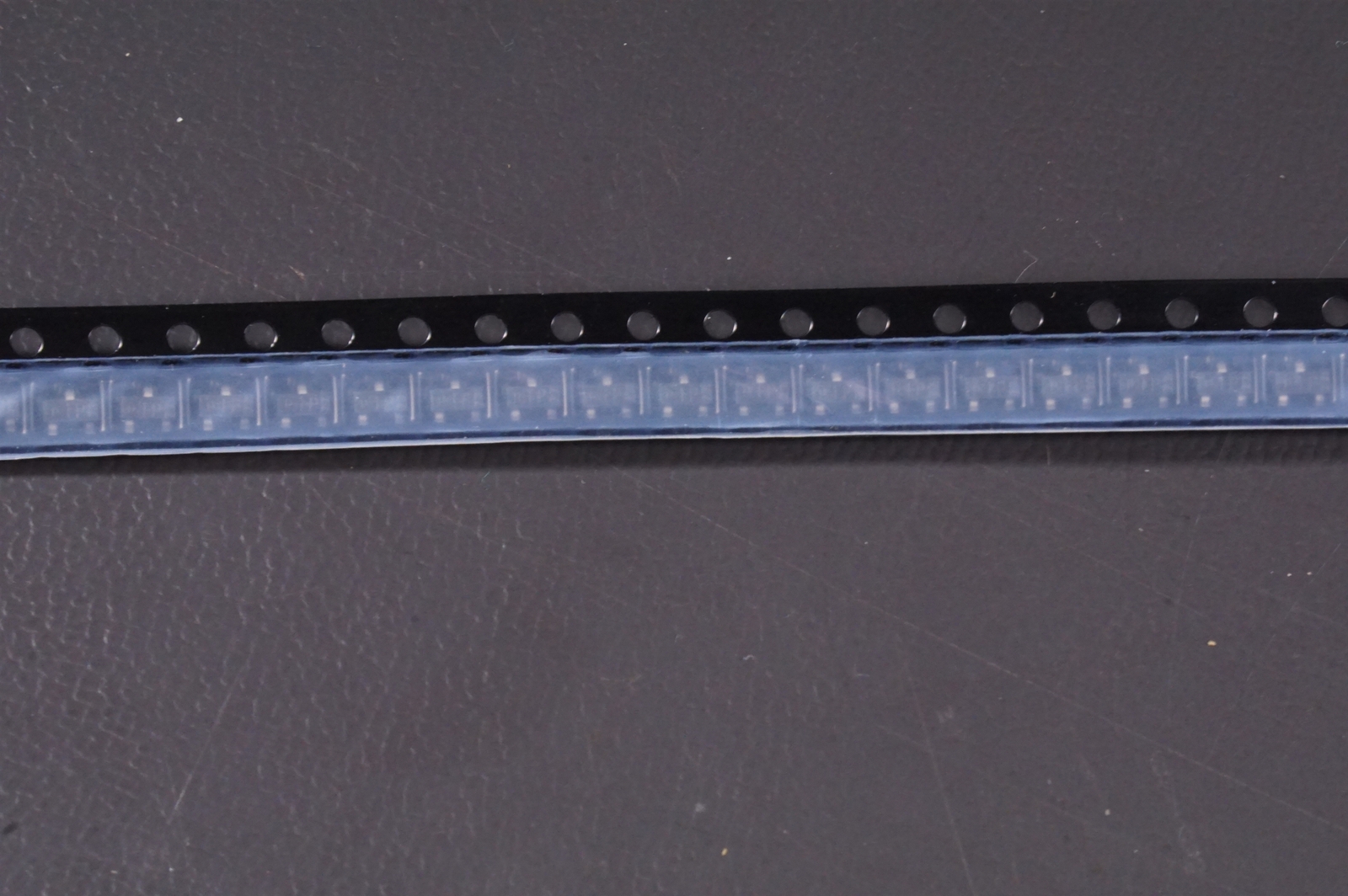 Lot of 100 PMBT2222A Philips NPN Switching Transistor SOT23 3-Pin SMD 40V 600mA