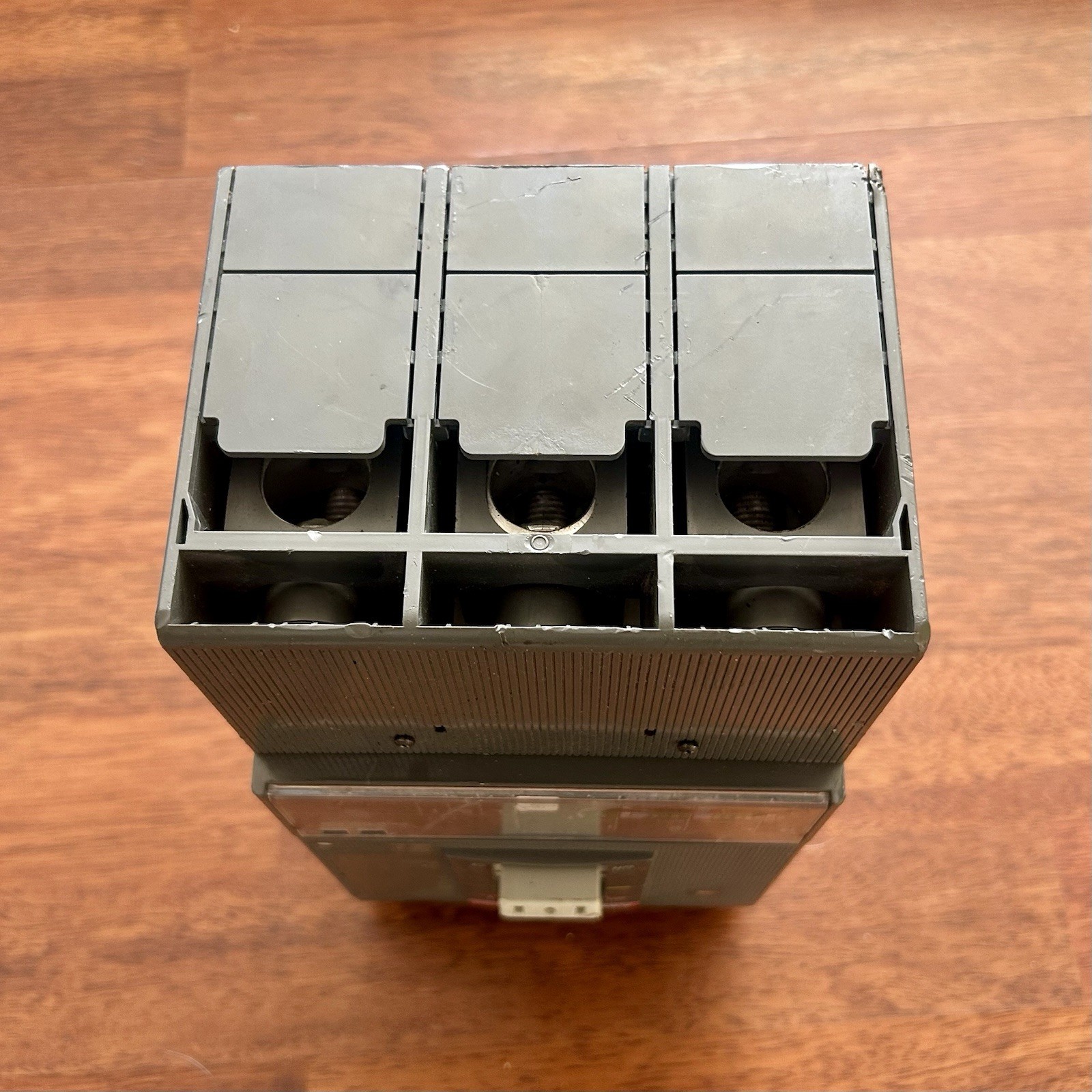 ABB SACE TMAX XT5N-400 Circuit Breaker