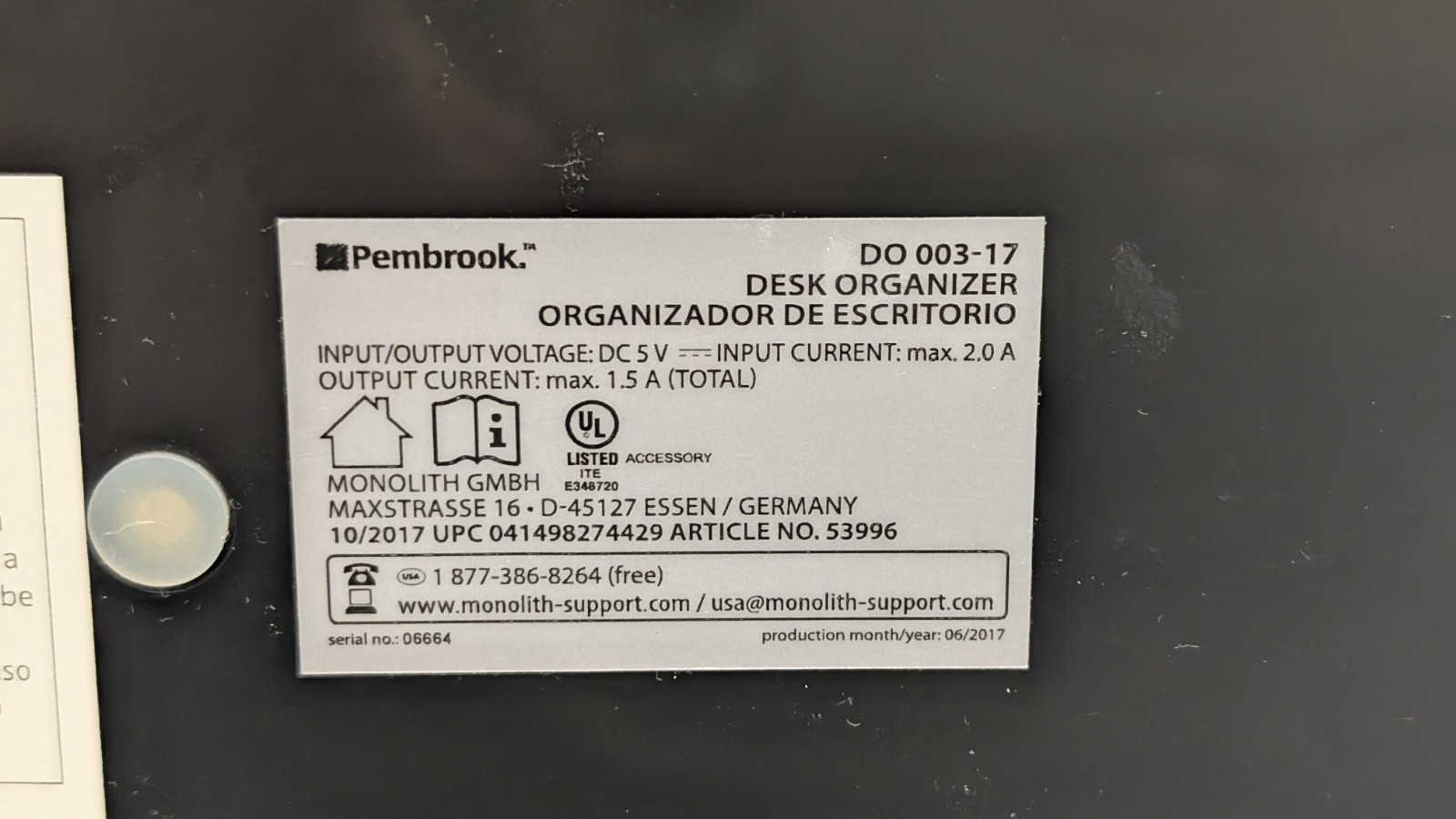 Pembrook Desk Organizer with 3 USB Ports and Smartphone Holder
