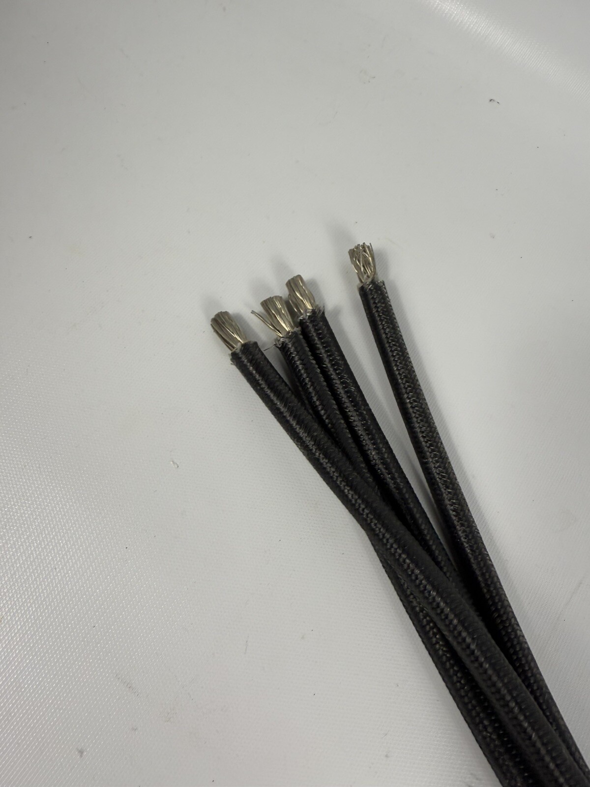 NEW GE DP4GA01SOST 100A 600V 3P DH Busway, 4 Wire With Ground. 100 AMP, DP4