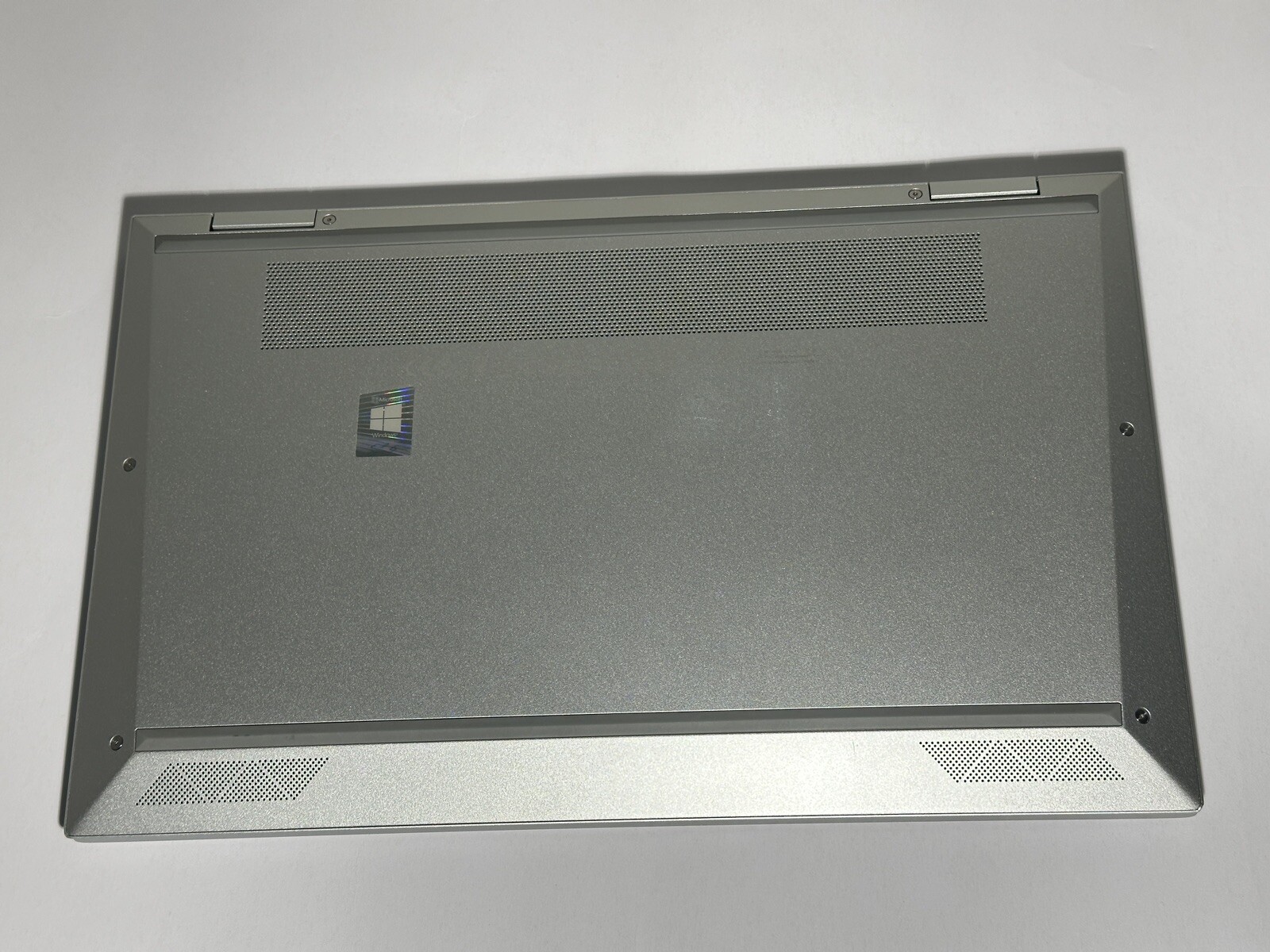 HP EliteBook x360 1030 G8 Touch i7-1185G7 3.0GHz 1TB 16GB Win 11 Pro LTE