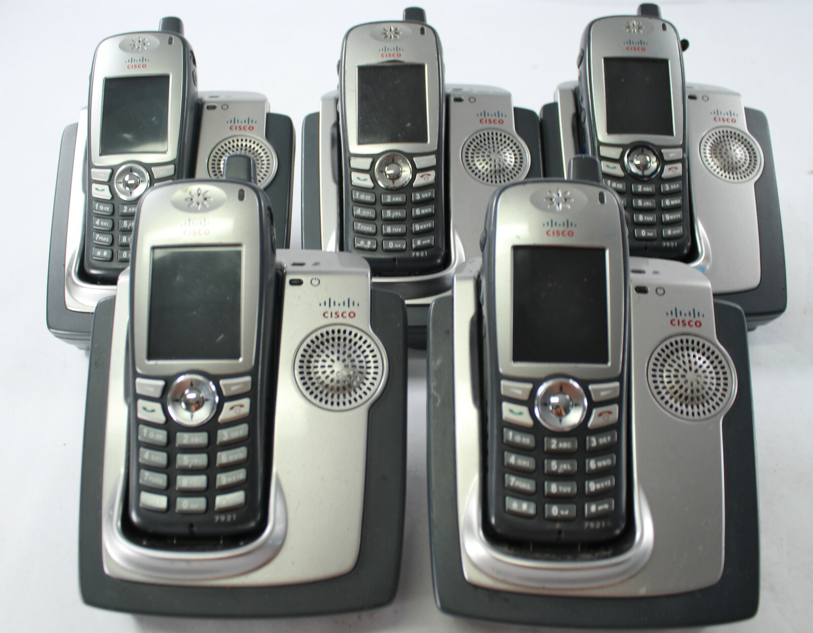 LOT OF 5 Cisco CP-7921 IP Phone + CP-DSKCH-7921G Charger Dock NO AC ADAPTER