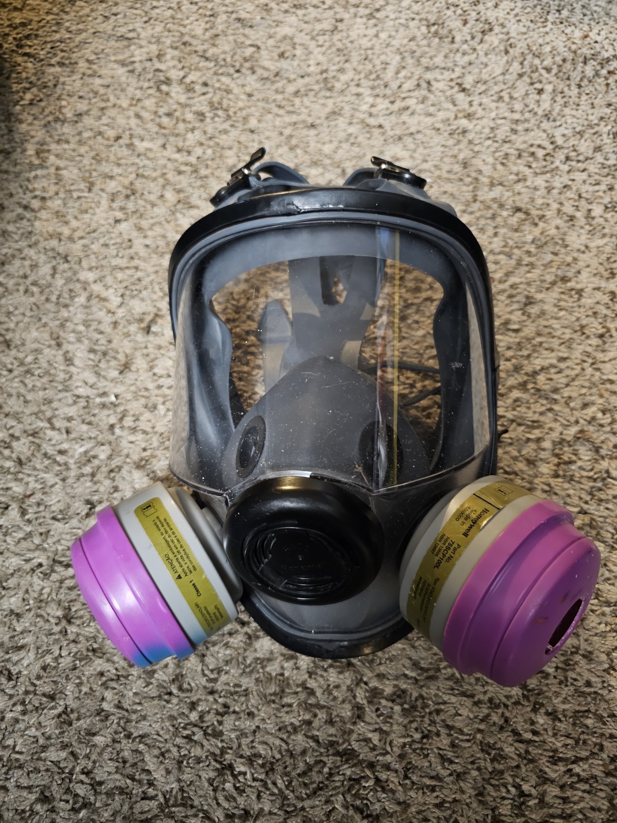Honeywell North 5400 Series Full Facepiece Respirator, Niosh-Approved