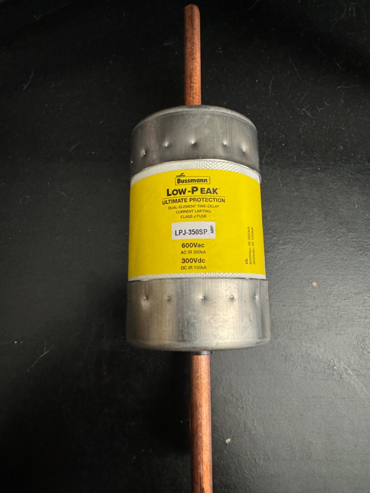 Bussmann LPJ-350SP LPJ350SP ( 350A ) 600Vac LOW-PEAK DUAL-Element Class J Fuses