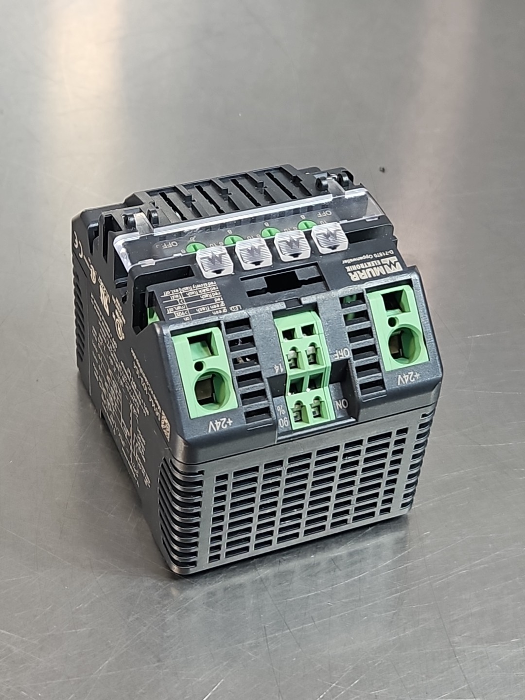 Murr Elektronik D-71570 Oppenweiler Circuit Breaker Loc3C3