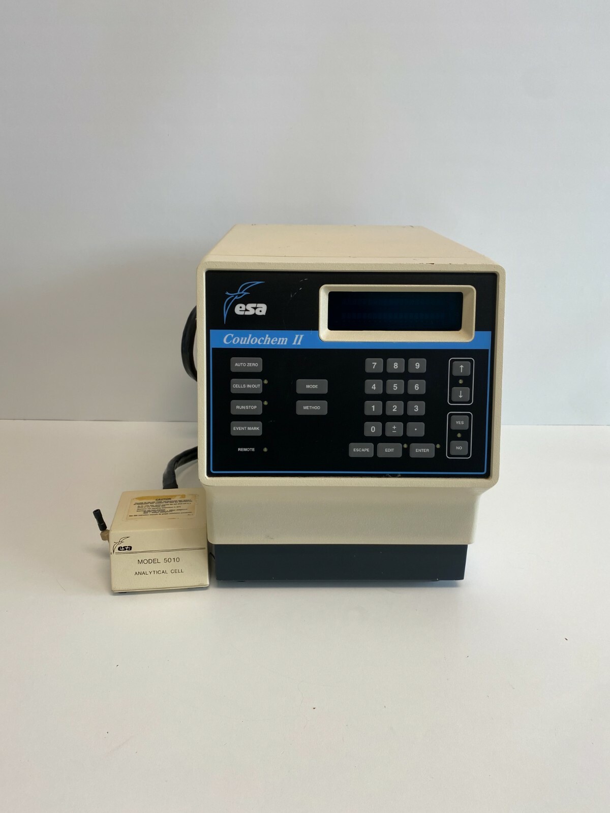 ESA COULOCHEM II 5200A Electrochemical Detectorw/ 5010 Analytical Cell