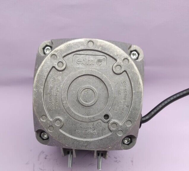1Pcs New Motor M4Q045-EA01-01 230V 90/25W 1300RPM Freezer/Condenser Fan Motor
