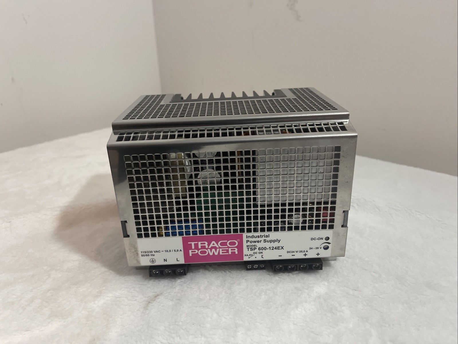 TRACO POWER INDUSTRIAL POWER SUPPLY TSP 600-124EX New Without Box
