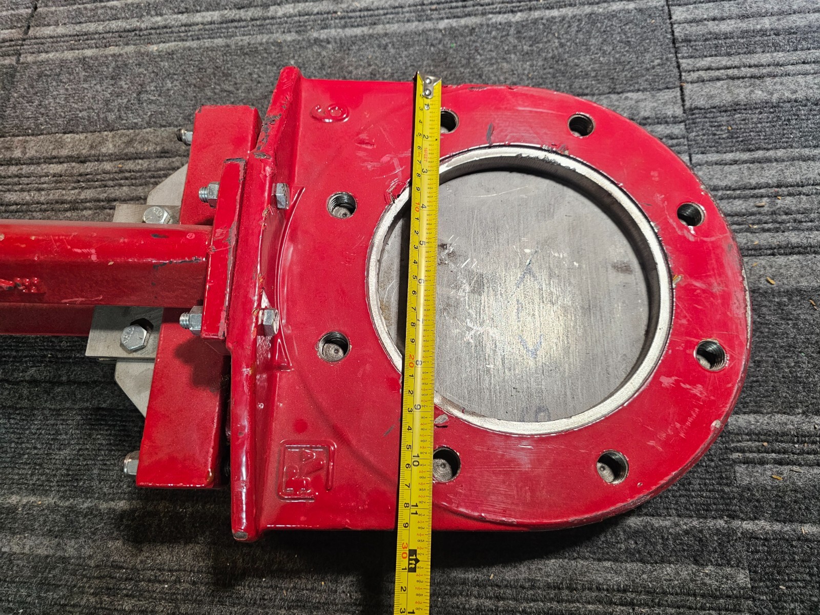 RED VALVE Series Pinch and Check Gate Valve 6″, Red Powder Coated Finish