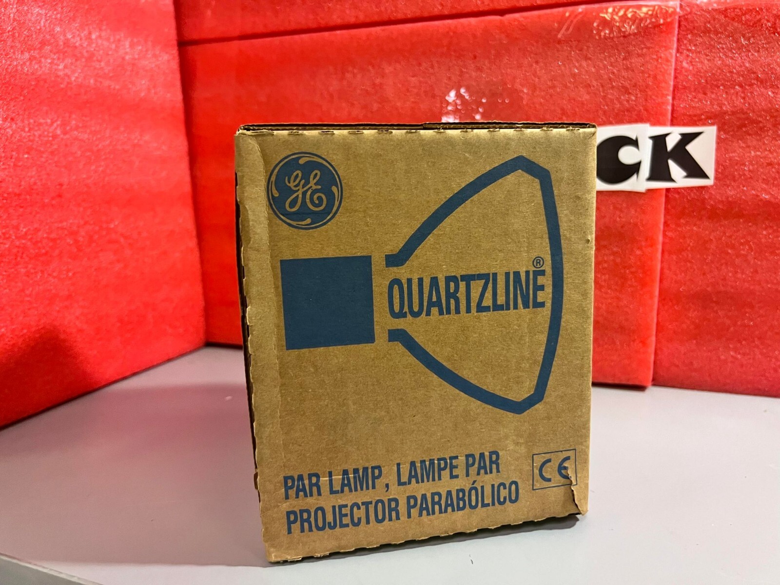 GE Quartzline FFN-Q1000 PAR64/1 120V 1000W Mogul Quartz Stage Light Lamp Bulb