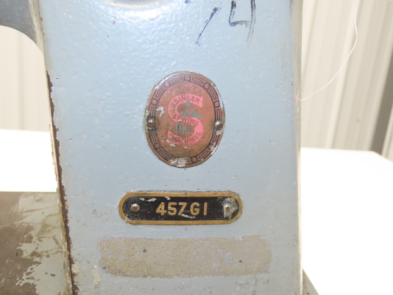 Singer 457G1 Industrial Sewing Machine Head Single Needle Lockstitch Zig Zag