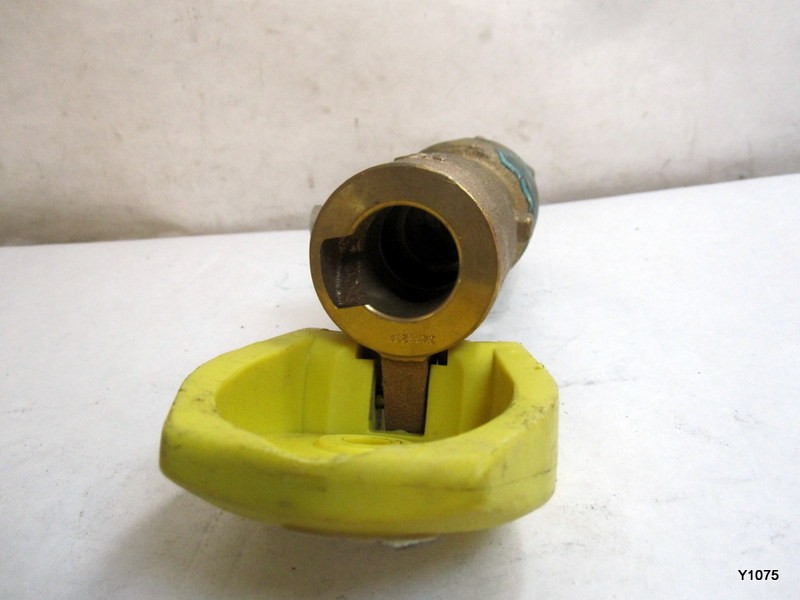 44RC – 1 in. Quick Coupling Valve with 2-Piece Body