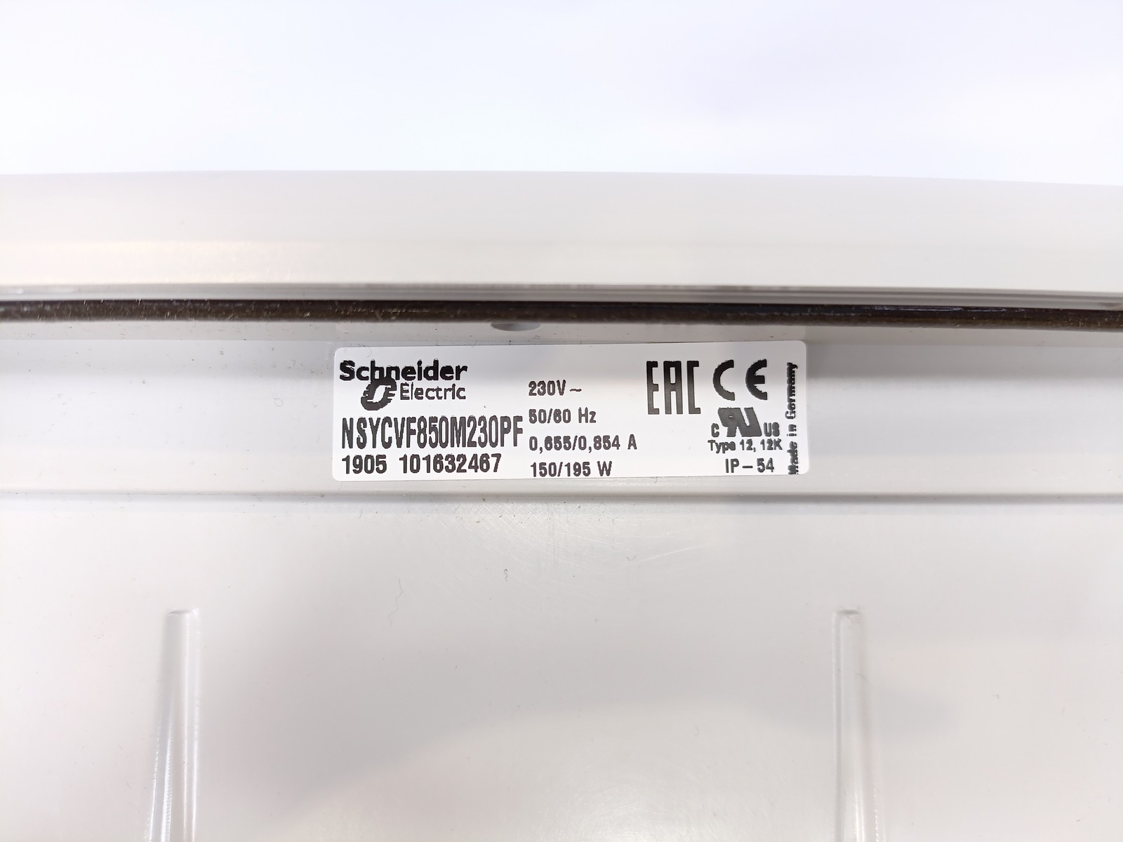 Schneider Electric NSYCVF850M230PF ClimaSys Fan 850M3/H 230V IP54