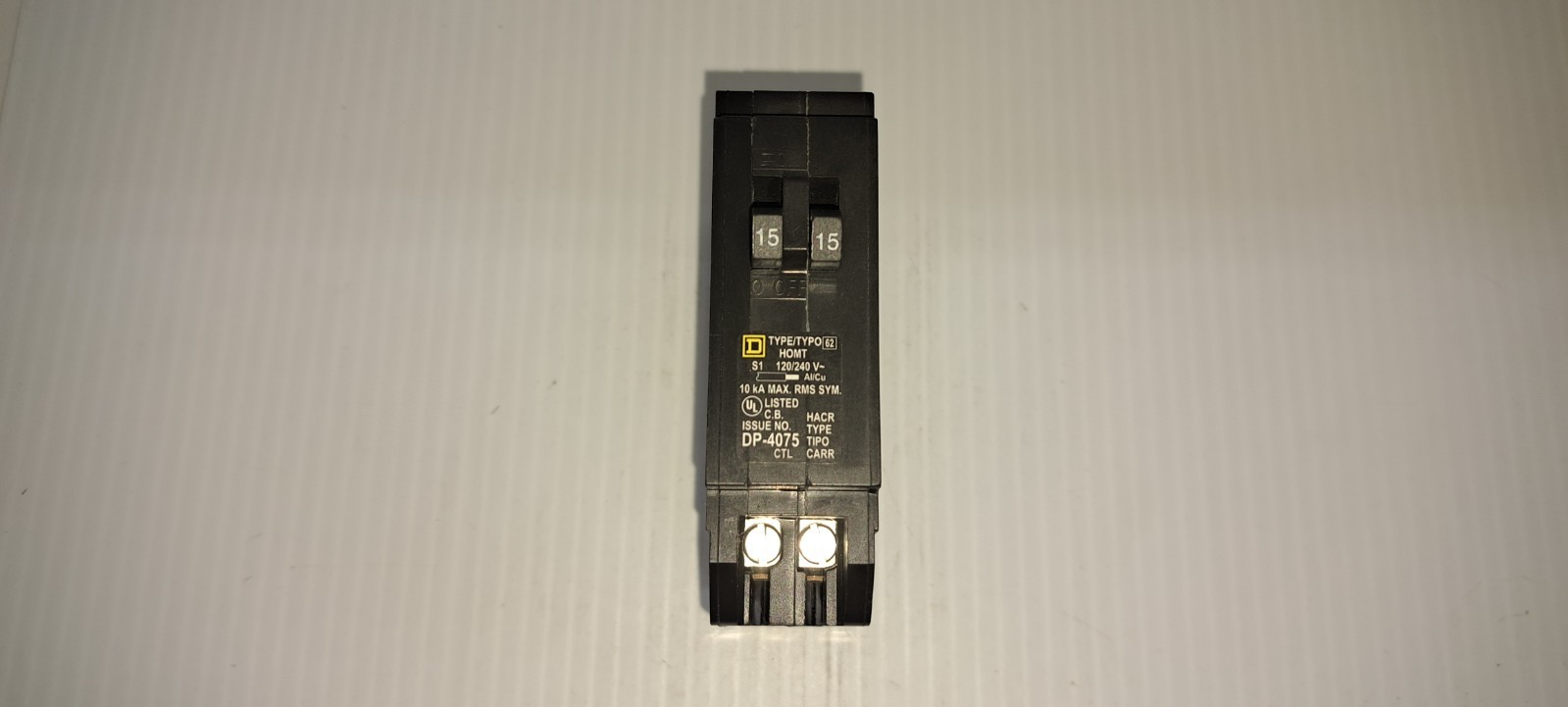Square D HOMT1515 Homeline 2-15 Amp Single Pole Tandem Circuit Breaker