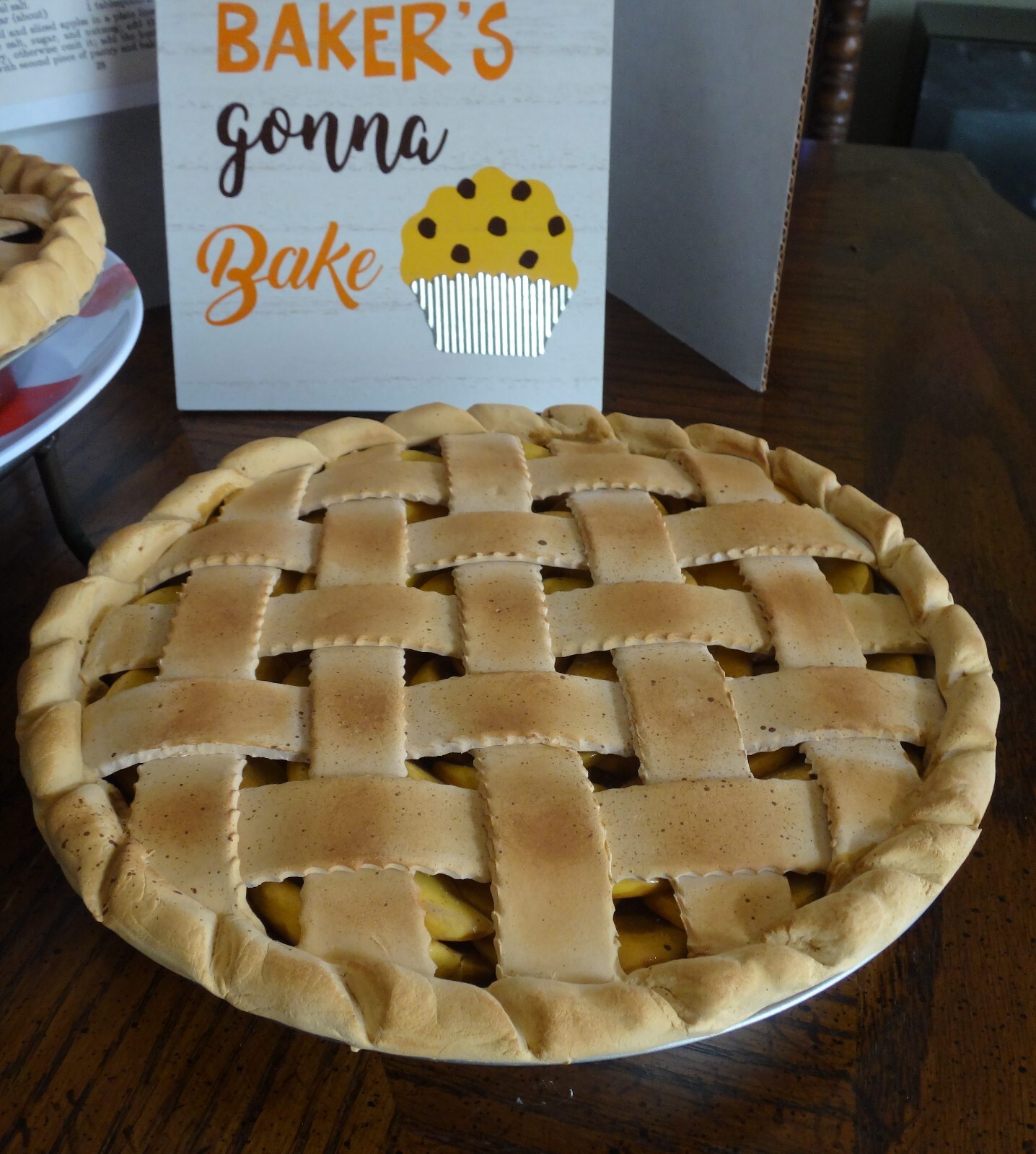 9 ½ Faux Fruit Pies Apple,Peach, Blueberry, Cherry & Banana Lattice Top Pies