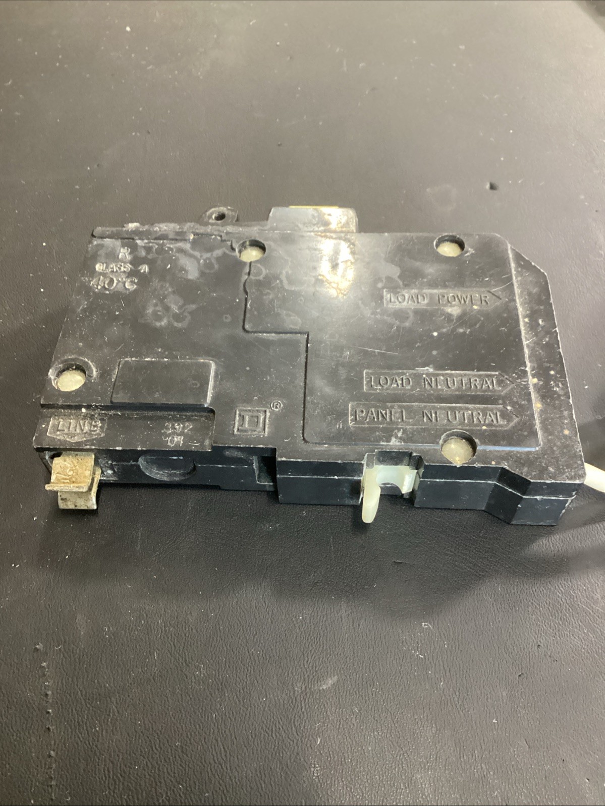 Square D QO120GFI 20A 1-Pole GFCI Circuit Breaker 120V USED (Broken Clip)